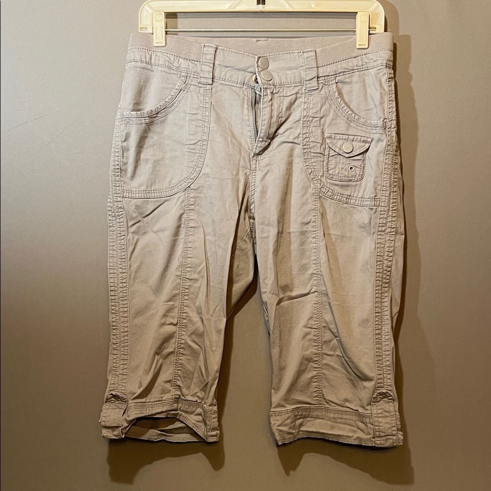 Lee Easy Fit Light Gray Capris